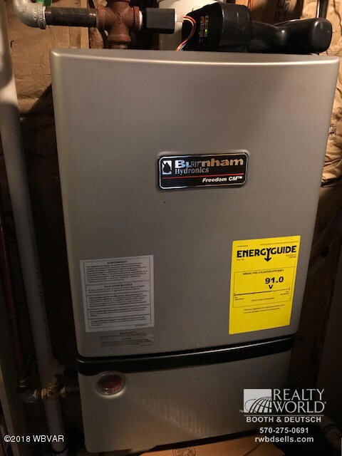 172 W Water St, Muncy, PA 17756 - photo 7