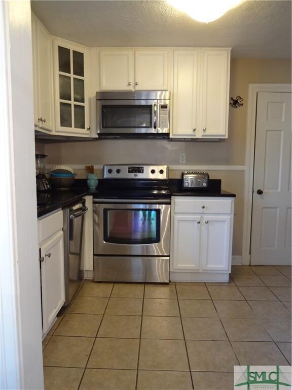 134 Columbus Dr, Savannah, GA 31405 - photo 7