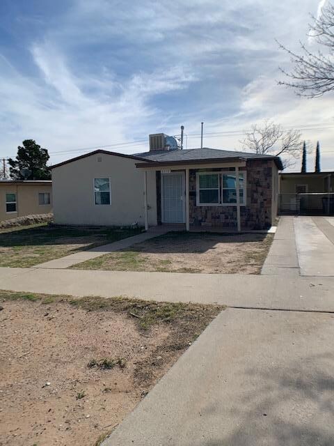 2512 Mountain Ave, El Paso, TX 79930 - photo 4