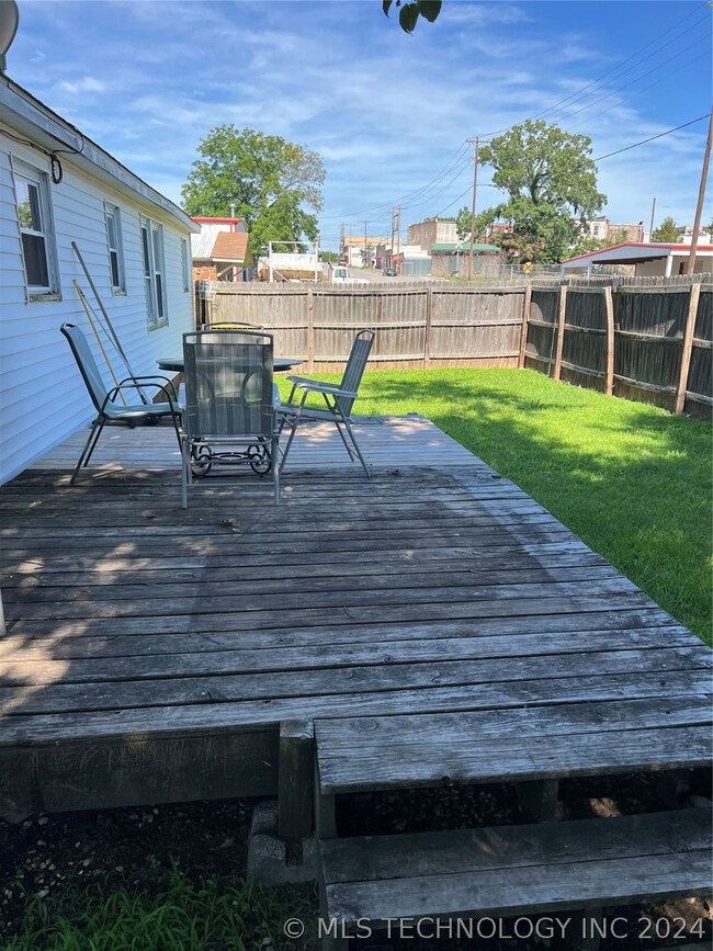 Deck on North