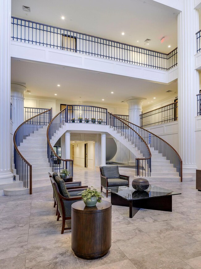 110 Bank St SE unit L1504, Minneapolis, MN 55414 - photo 3