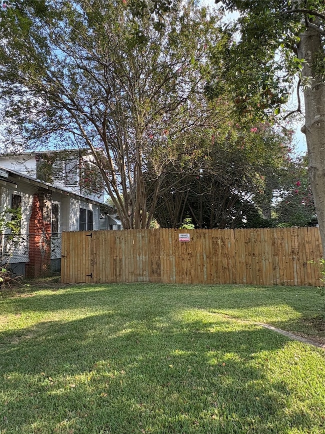 425 Columbia St, Shreveport, LA 71104 - photo 3