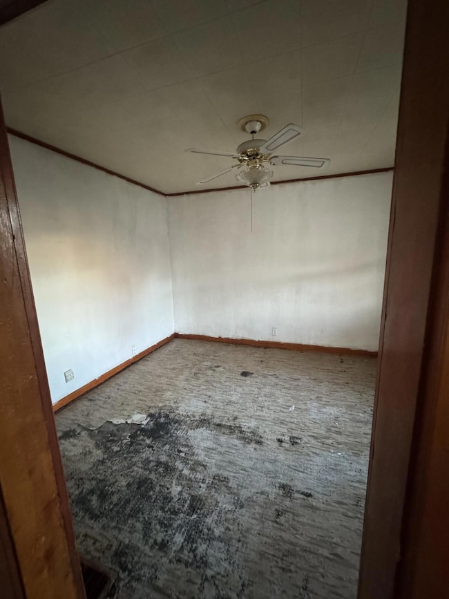 1010 Lombard St, Muscatine, IA 52761 - photo 4