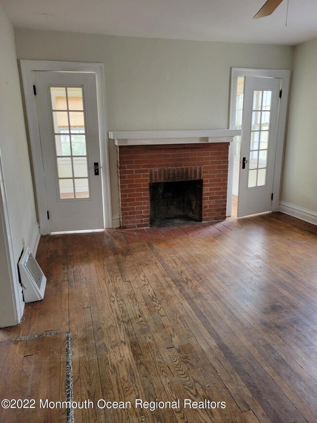 20 Wesley Ave, Atlantic Highlands, NJ 07716 - photo 5