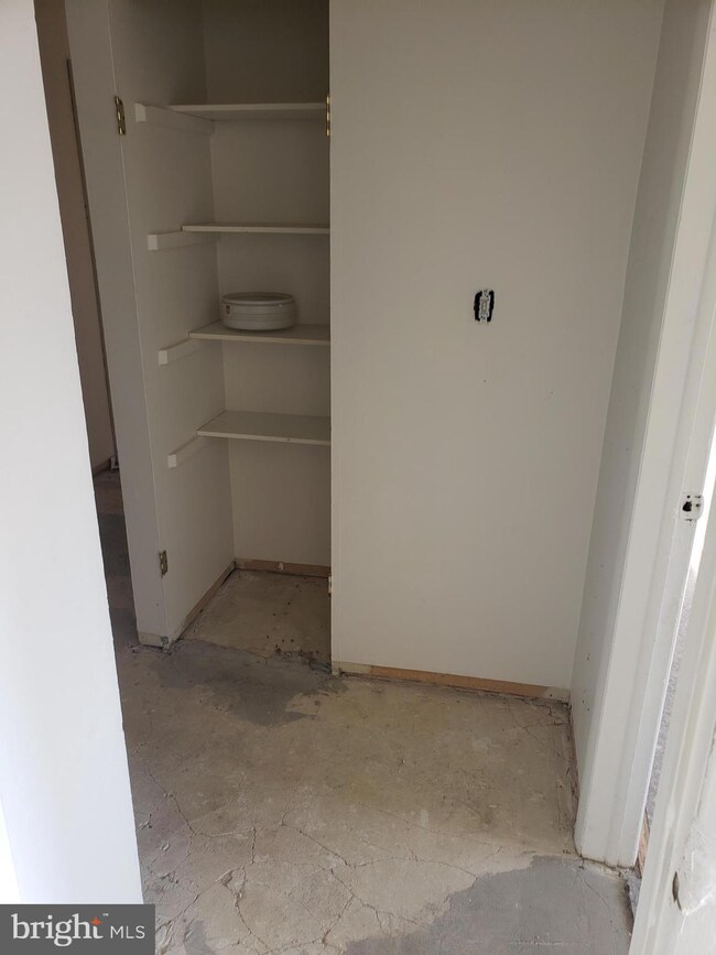 201 1/2 Philadelphia Pike unit 325, Wilmington, DE 19809 - photo 7