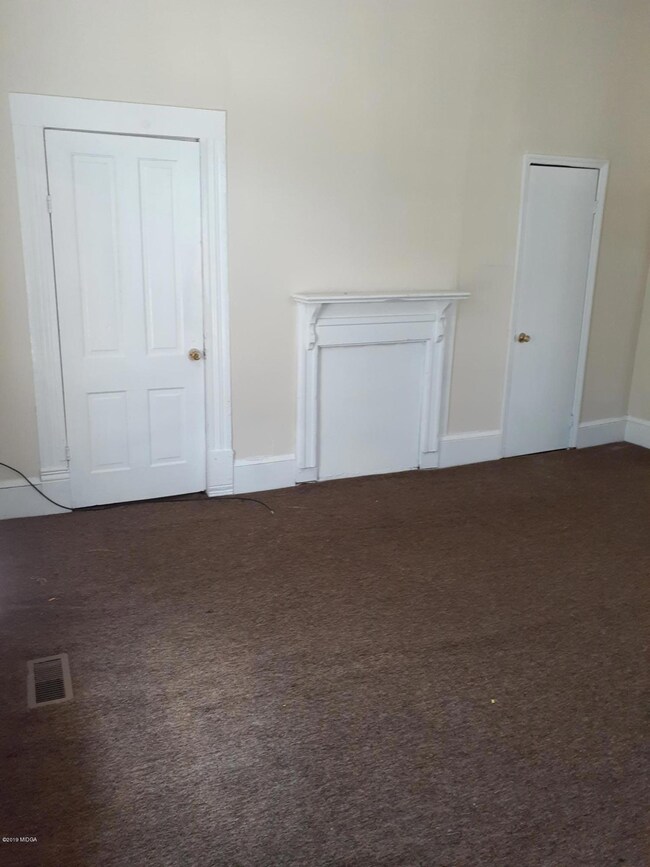 1314 Walnut St, Macon, GA 31201 - photo 6