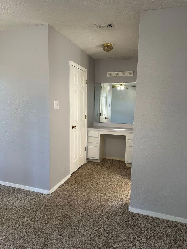 518 Northern Oak St, Nacogdoches, TX 75964 - photo 7