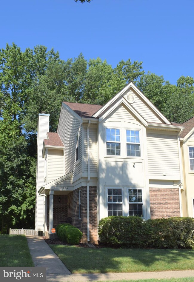 15786 Widewater Dr, Dumfries, VA 22025 - photo 3