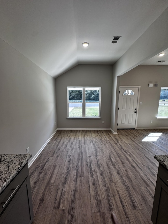 5249 Zodiac Rd, Memphis, TN 38118 - photo 4