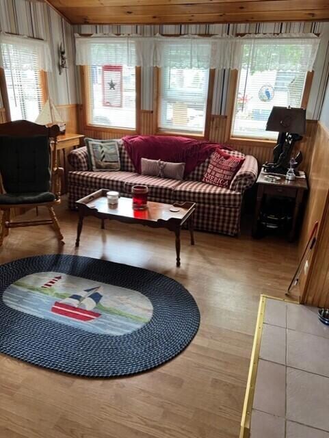 livingroom b