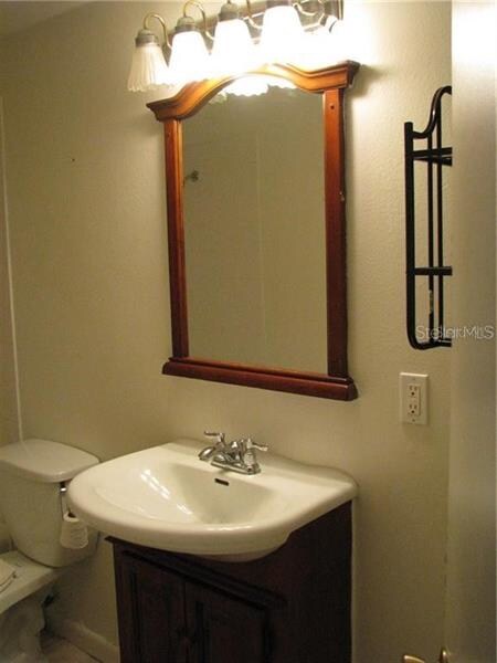 431 Maydell Dr unit B, Tampa, FL 33619 - photo 7