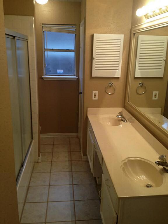 7125 Greenyard Dr, Houston, TX 77086 - photo 7