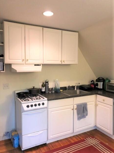 191 Power St unit 2 R, Providence, RI 02906 - photo 2