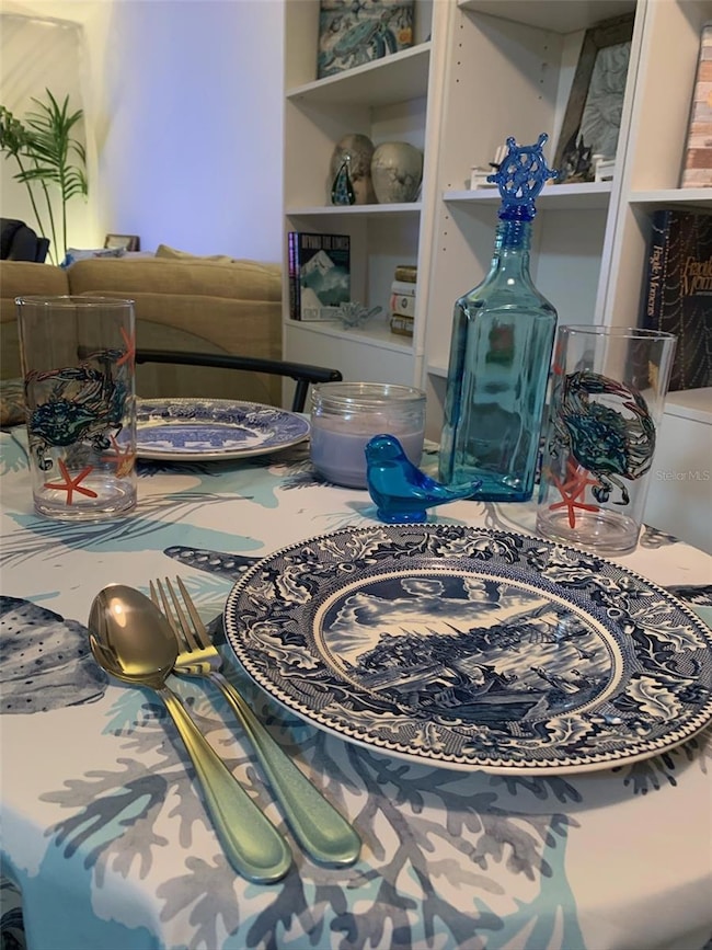 10004 Cortez Rd W unit 102, Bradenton, FL 34210 - photo 4