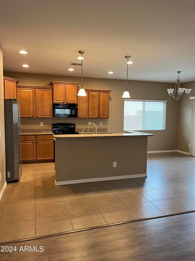 1401 W Apricot Ave, San Tan Valley, AZ 85140 - photo 7