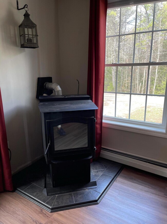 7 Lori Ln, Limerick, ME 04048 - photo 3