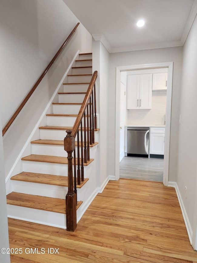 86 Cos Cob Ave, Cos Cob, CT 06807 - photo 2