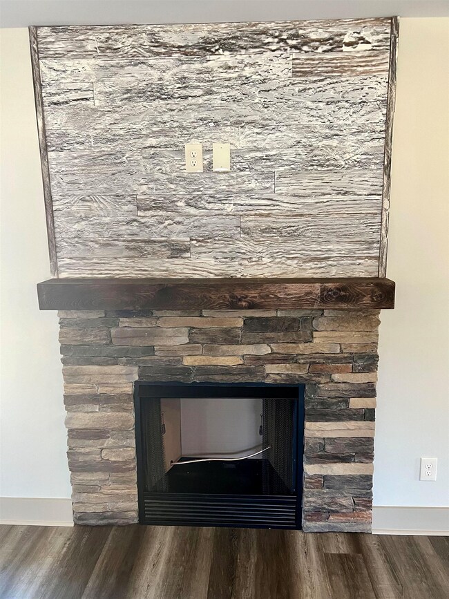 110 Old Settle Rd, Inman, SC 29349 - photo 7