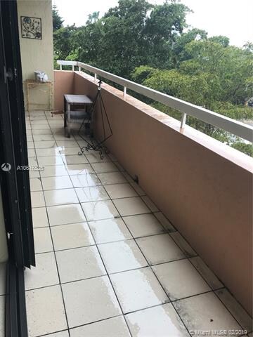 8101 Byron Ave unit 308, Miami Beach, FL 33141 - photo 7