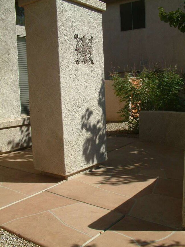 courtyard entry close up 2