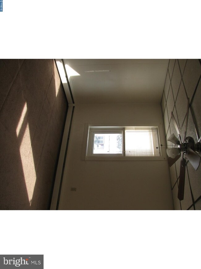 329 Walnut St unit 2ND FL, Spring City, PA 19475 - photo 7