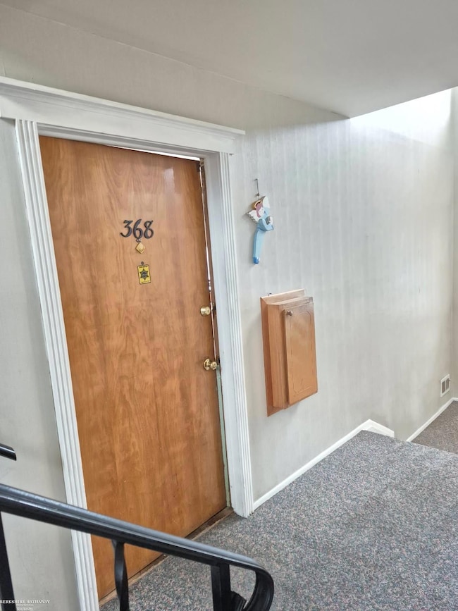 29368 Hoover Rd unit A3, Warren, MI 48093 - photo 2