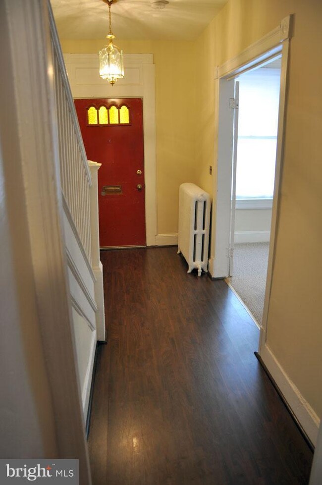 710 Columbia Rd NW, Washington, DC 20001 - photo 2