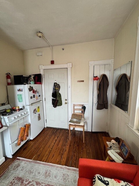 199 Wickenden St unit 2 R, Providence, RI 02903 - photo 6