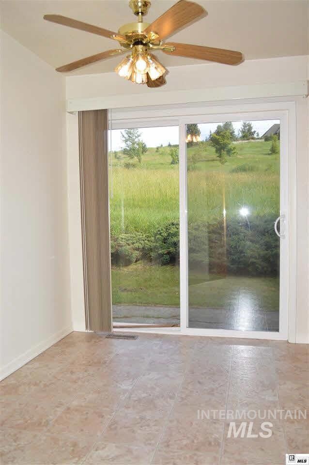 910/912 Public Ave, Moscow, ID 83843 - photo 4