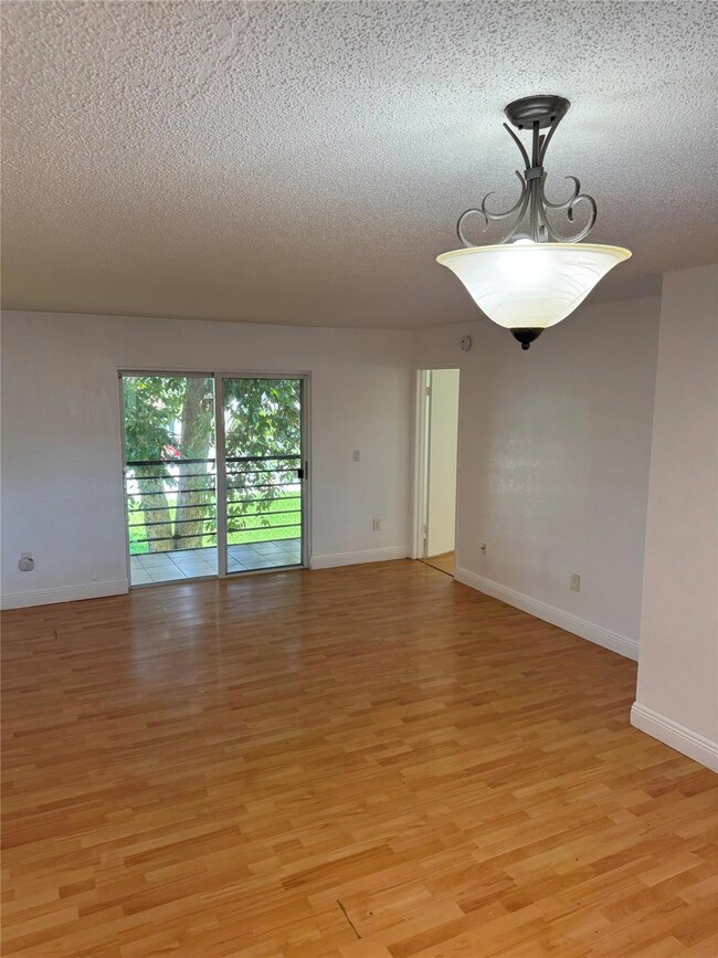 851 NE 209th Terrace unit 202, Miami, FL 33179 - photo 7