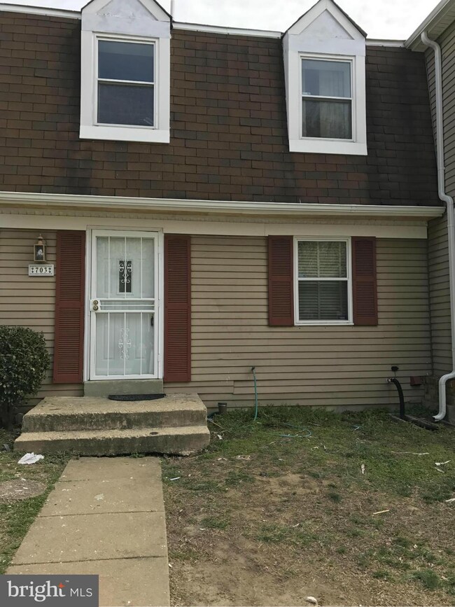 703 Avanti Place, Hyattsville, MD 20785 - photo 2