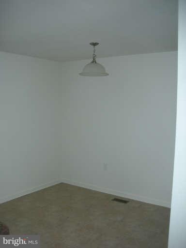 121 Carnegie Links Dr, Martinsburg, WV 25405 - photo 7