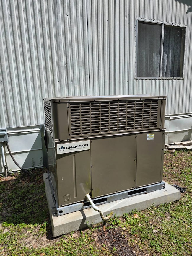 5506 Eugene Dr, Zephyrhills, FL 33542 - photo 6