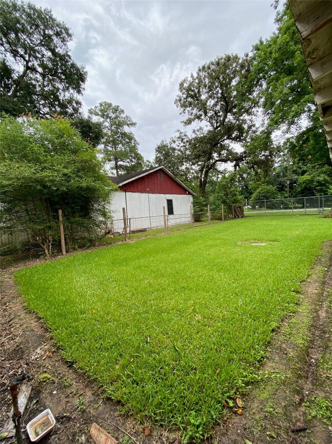 4921 Fitch St, Houston, TX 77016 - photo 6