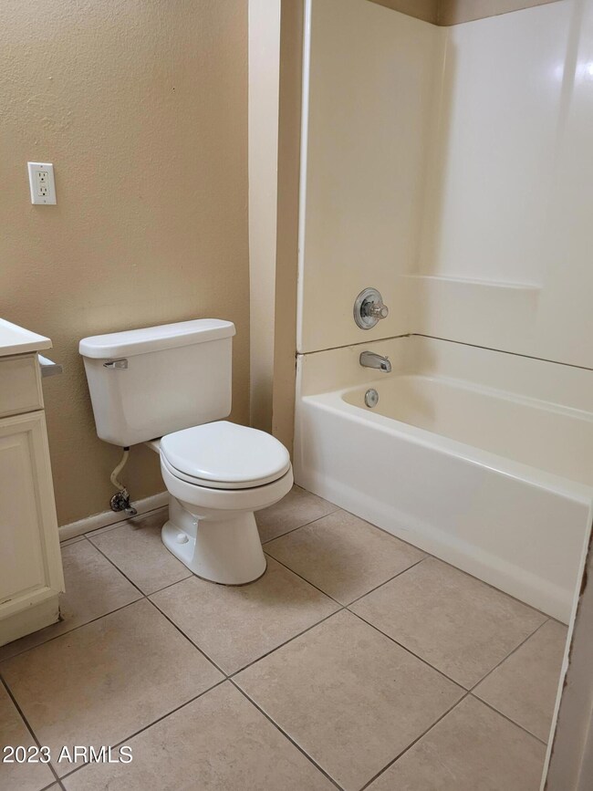 7548 E Carol Cir, Mesa, AZ 85208 - photo 5