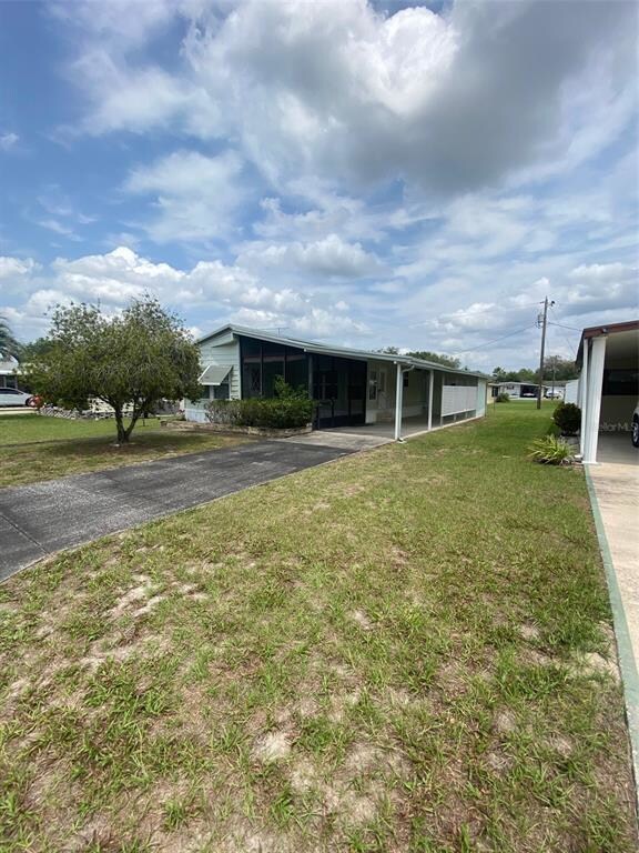 5430 Barbara St, Zephyrhills, FL 33542 - photo 2