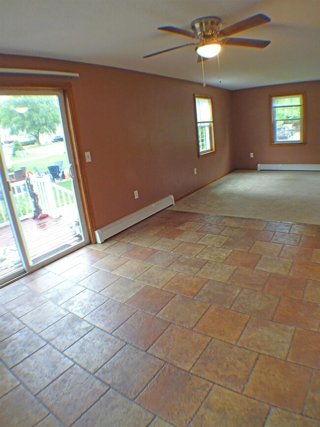 14 Brian Ave unit R, Derry, NH 03038 - photo 2