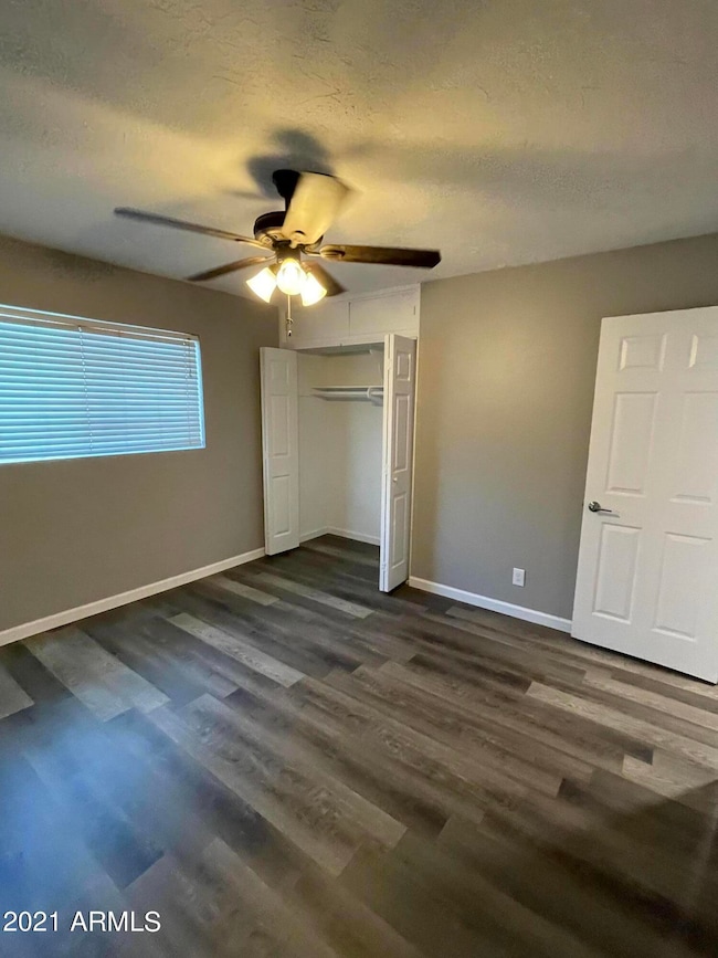 Mastr bedroom