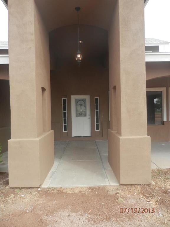 2 Entry Way