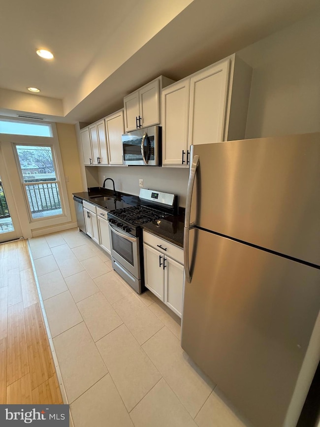 532 8th St SE unit 3, Washington, DC 20003 - photo 7