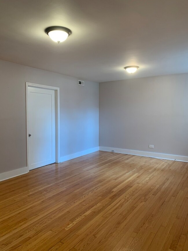 6140 N Richmond St, Chicago, IL 60659 - photo 6