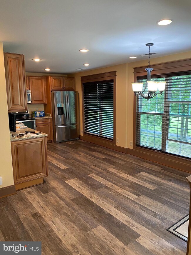 8222 Winstead Place unit 203, Manassas, VA 20109 - photo 6