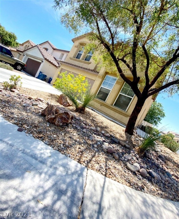 9051 Alex Creek Ave, Las Vegas, NV 89149 - photo 3