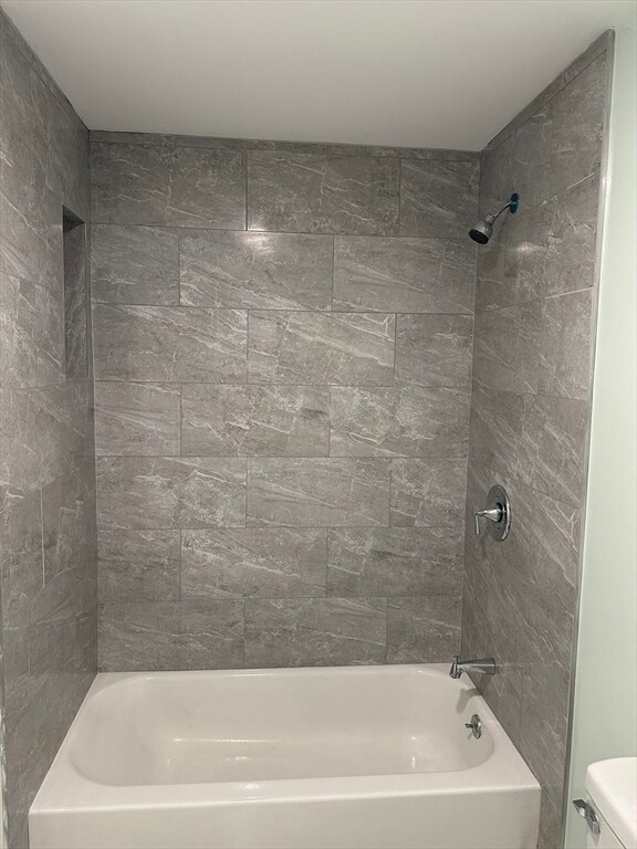 170 Hart St unit C, Taunton, MA 02780 - photo 4