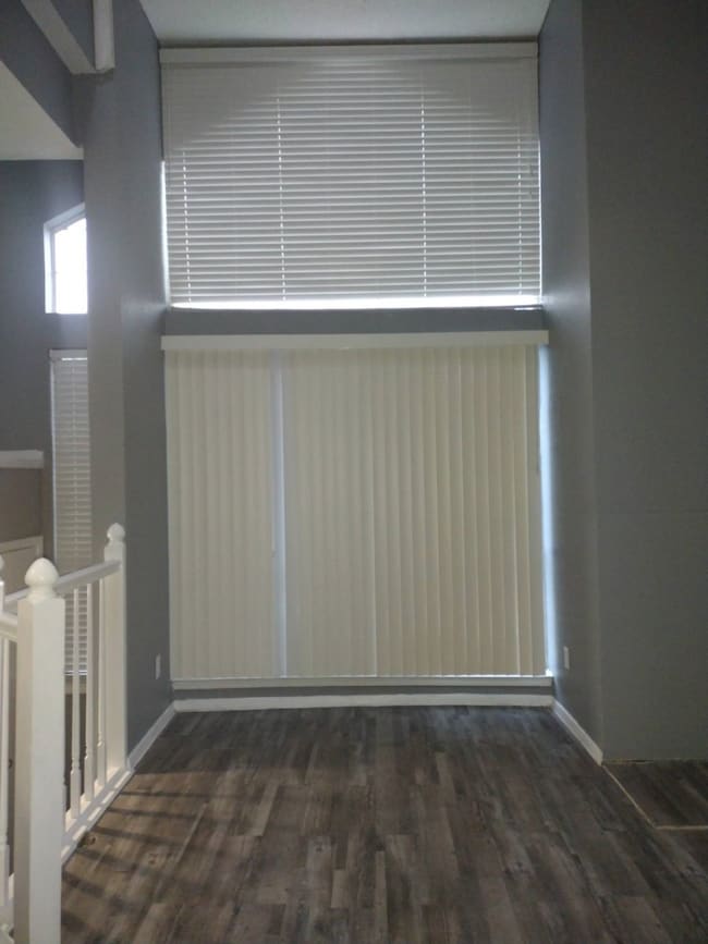 9823 Summerwood Cir unit 2000, Dallas, TX 75243 - photo 5