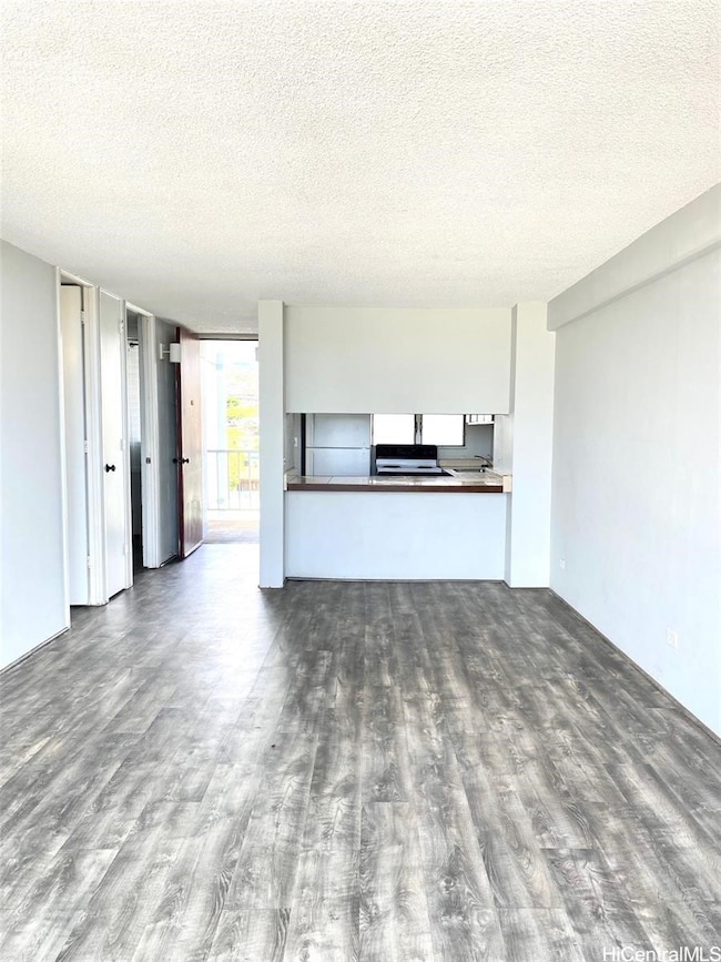 99-70 Kauhale St unit 606, Aiea, HI 96701 - photo 2