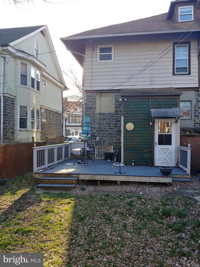 205 N Maple Ave, Lansdowne, PA 19050 - photo 5