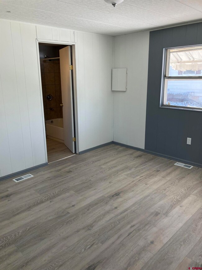 220 NW Elm Ave, Cedaredge, CO 81413 - photo 6