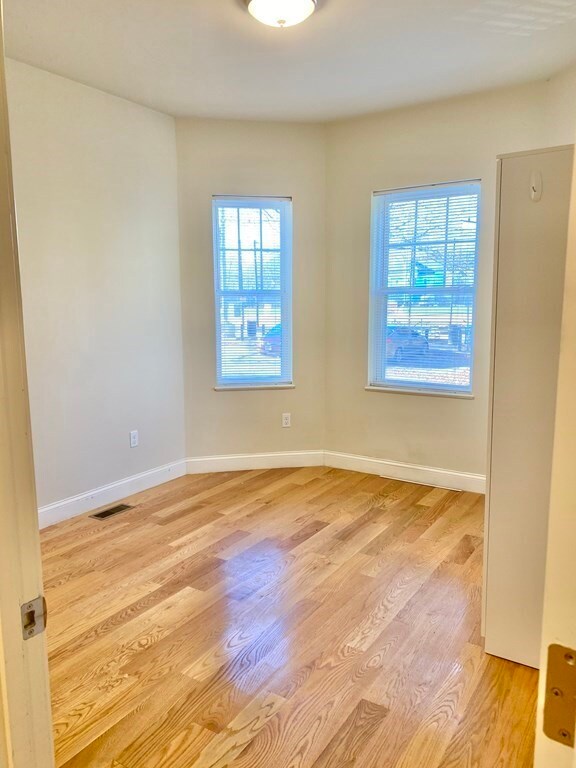 6-8 Gilmore St unit 1, Cambridge, MA 02139 - photo 5
