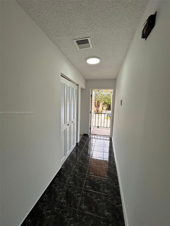 5937 Forest Hill Blvd unit 204, West Palm Beach, FL 33415 - photo 4